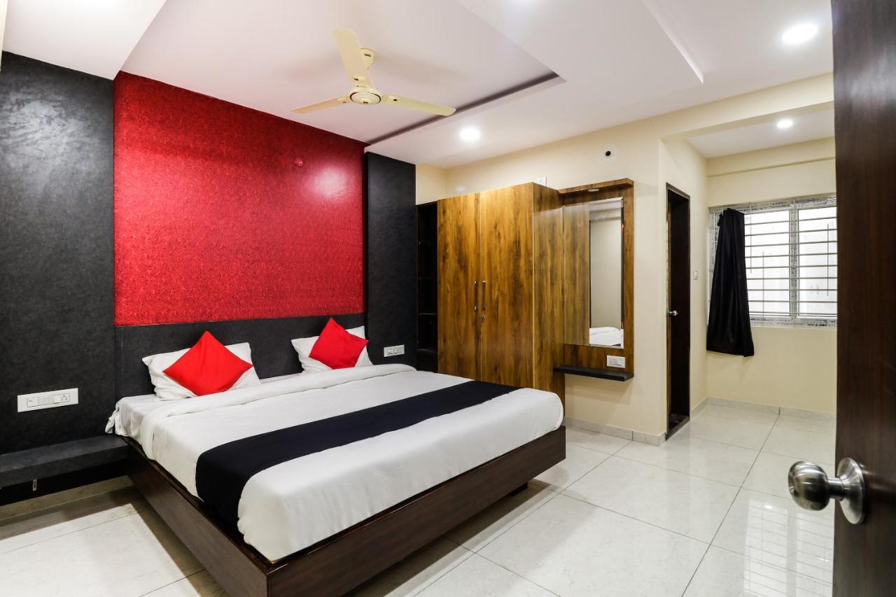 Capital O N R Residency Hotell Yelahanka Exteriör bild